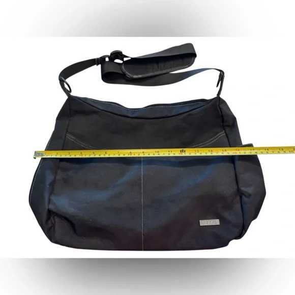 JJ Cole Metra Diaper Bag in the "Black Stitch" design #D - Picture 2 of 7